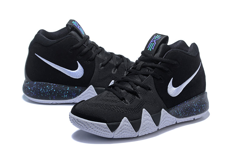 Tênis Nike Kyrie 4 Masculino - Preto+Branco