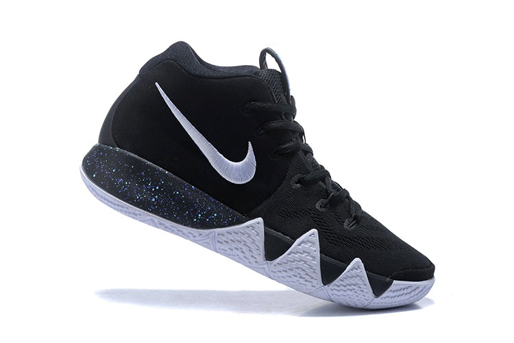 Tênis Nike Kyrie 4 Masculino - Preto+Branco